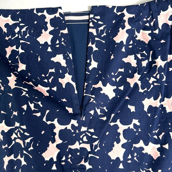 Talbots Pencil Skirt Womens Size 8 Navy Blue Pink Abstract Lined Stretch Office - Picture 4 of 10